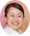 クラス担任:堀江 紗矢香(ほりえ さやか)先生
